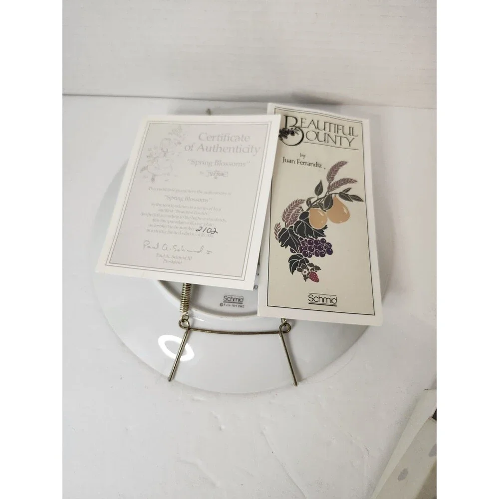 Schmid Ferrandiz Collector Plate Spring Blossoms